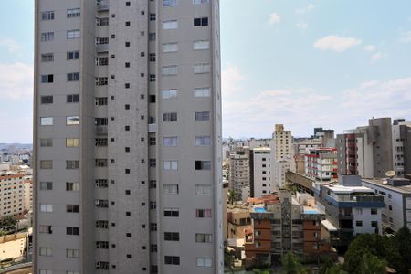 Apartamento à venda com 147m², 4 quartos e 3 vagasVista da Suíte