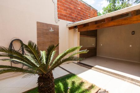 Casa para alugar com 240m², 3 quartos e 4 vagasJardim