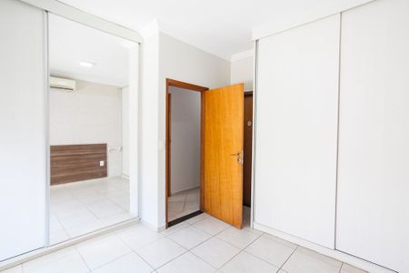 Casa para alugar com 240m², 3 quartos e 4 vagasSuíte 2