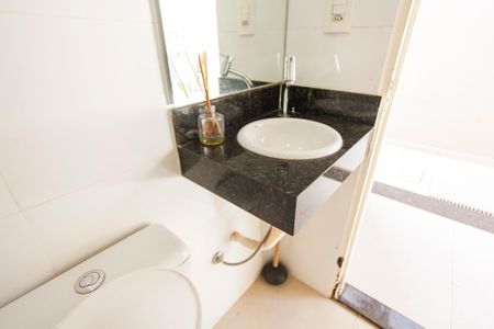 Casa para alugar com 240m², 3 quartos e 4 vagasBanheiro de Serviço