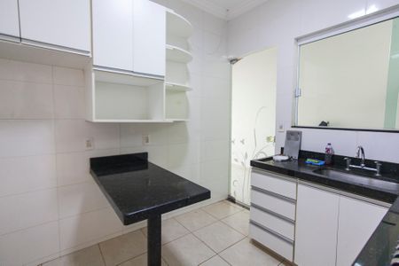 Casa para alugar com 240m², 3 quartos e 4 vagasCozinha