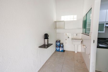 Casa para alugar com 240m², 3 quartos e 4 vagasÁrea de Serviço