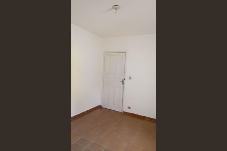 Casa à venda com 200m², 6 quartos e 4 vagasQuarto Casa 3