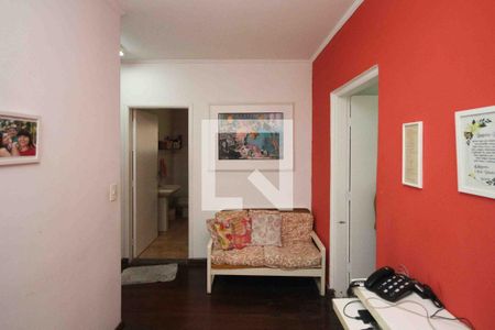 Casa à venda com 200m², 6 quartos e 4 vagasQuarto 2