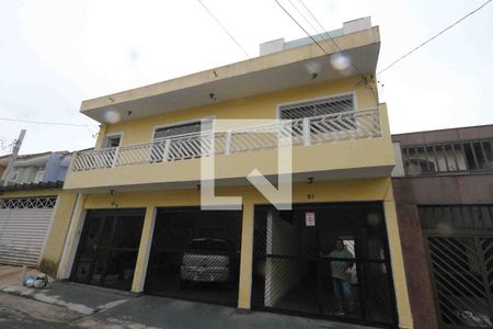 Casa à venda com 200m², 6 quartos e 4 vagasFachada