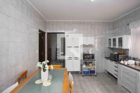 Casa à venda com 200m², 6 quartos e 4 vagasCozinha Casa 2