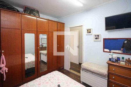 Casa à venda com 200m², 6 quartos e 4 vagasQuarto 1