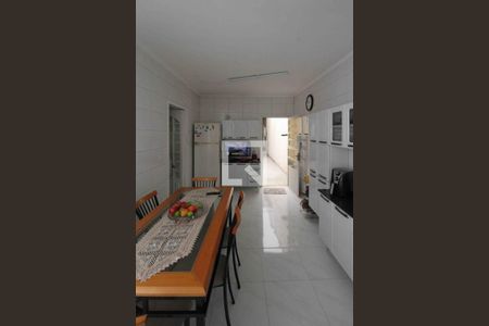 Casa à venda com 200m², 6 quartos e 4 vagasCozinha