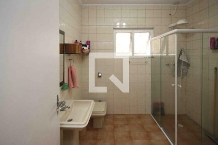 Casa à venda com 200m², 6 quartos e 4 vagasBanheiro 1