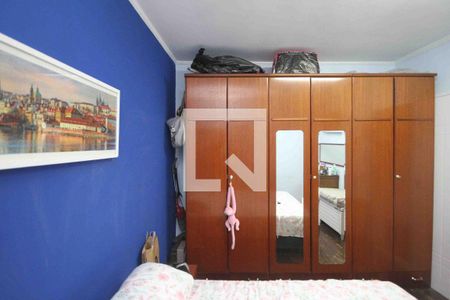 Casa à venda com 200m², 6 quartos e 4 vagasQuarto 1