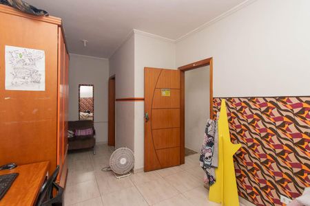 Casa à venda com 190m², 5 quartos e 4 vagas Casa à venda com 190m², 5 quartos e 4 vagasSuíte 2