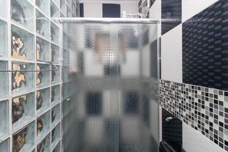 Casa à venda com 190m², 5 quartos e 4 vagas Casa à venda com 190m², 5 quartos e 4 vagasBanheiro da Suíte 1