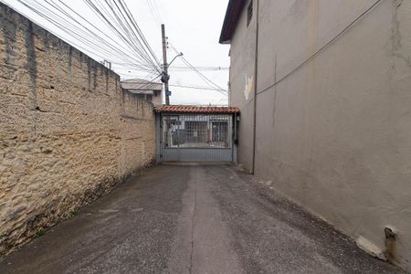 Casa à venda com 190m², 5 quartos e 4 vagas Casa à venda com 190m², 5 quartos e 4 vagasEntrada