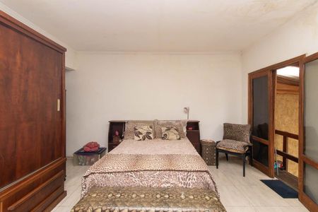 Casa à venda com 190m², 5 quartos e 4 vagas Casa à venda com 190m², 5 quartos e 4 vagasSuíte 3