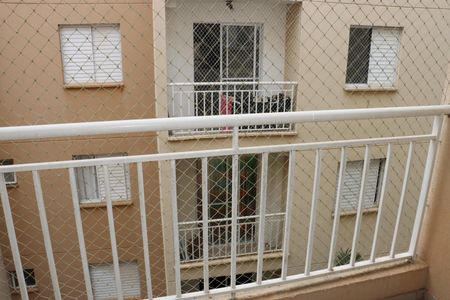 Sacada de apartamento para alugar com 3 quartos, 55m² em Jardim Isis, Cotia