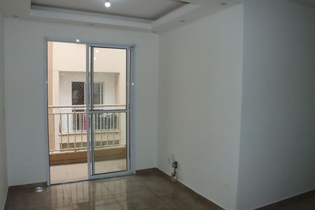Sala de apartamento para alugar com 3 quartos, 55m² em Jardim Isis, Cotia