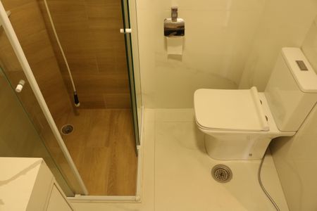 Apartamento à venda com 78m², 2 quartos e 1 vagaBanheiro Social