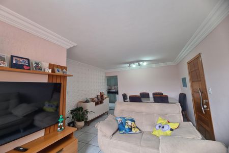Apartamento à venda com 74m², 4 quartos e 1 vaga Apartamento à venda com 74m², 4 quartos e 1 vagaSala