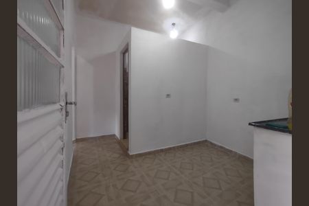 Sala/Cozinha de casa para alugar com 1 quarto, 40m² em Jardim Peri, São Paulo