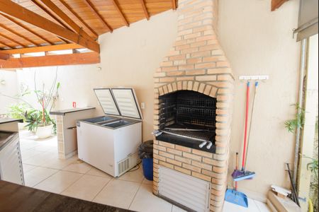 Apartamento para alugar com 57m², 2 quartos e 1 vagaÁrea comum - Churrasqueira