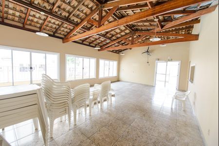 Apartamento para alugar com 57m², 2 quartos e 1 vagaÁrea comum - Salão de festas