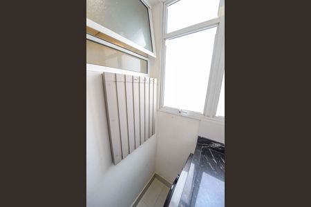 Apartamento para alugar com 57m², 2 quartos e 1 vagaÁrea de Serviço