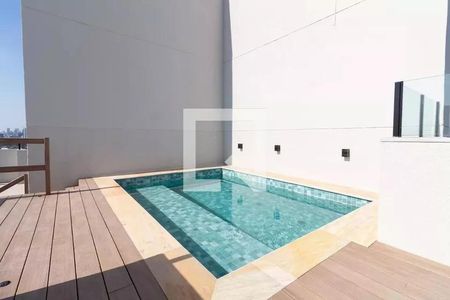 Apartamento à venda com 37m², 1 quarto e sem vaga Apartamento à venda com 37m², 1 quarto e sem vagaÁrea comum - Piscina