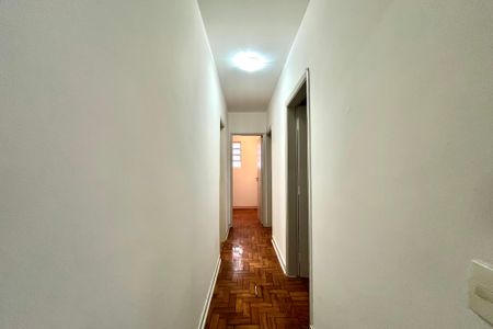 Apartamento à venda com 70m², 3 quartos e 1 vaga Apartamento à venda com 70m², 3 quartos e 1 vagaCorredor