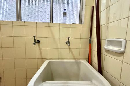 Apartamento à venda com 70m², 3 quartos e 1 vaga Apartamento à venda com 70m², 3 quartos e 1 vagaÁrea de Serviço