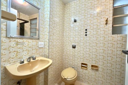 Apartamento à venda com 70m², 3 quartos e 1 vaga Apartamento à venda com 70m², 3 quartos e 1 vagaBanheiro