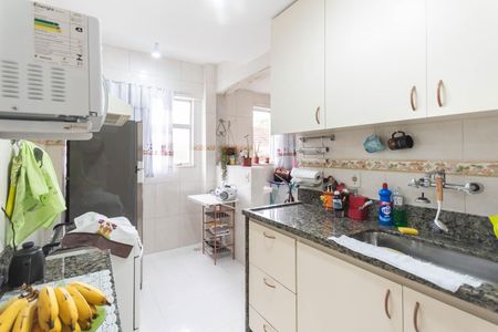Apartamento à venda com 71m², 2 quartos e 1 vagaCozinha