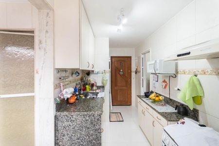 Apartamento à venda com 71m², 2 quartos e 1 vagaCozinha