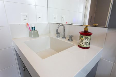 Apartamento à venda com 93m², 3 quartos e 2 vagas Apartamento à venda com 93m², 3 quartos e 2 vagasBanheiro da Suíte