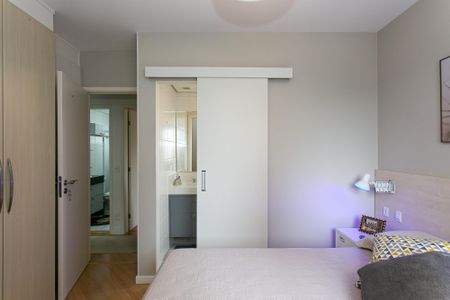 Apartamento à venda com 93m², 3 quartos e 2 vagas Apartamento à venda com 93m², 3 quartos e 2 vagasSuíte