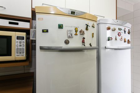 Apartamento à venda com 93m², 3 quartos e 2 vagas Apartamento à venda com 93m², 3 quartos e 2 vagasCozinha - Geladeira