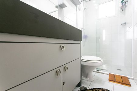 Apartamento à venda com 93m², 3 quartos e 2 vagas Apartamento à venda com 93m², 3 quartos e 2 vagasBanheiro Social