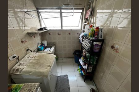 Apartamento à venda com 74m², 2 quartos e 2 vagas Apartamento à venda com 74m², 2 quartos e 2 vagasÁrea de Serviço