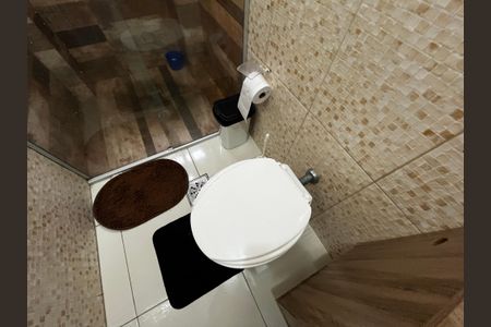 Apartamento à venda com 74m², 2 quartos e 2 vagas Apartamento à venda com 74m², 2 quartos e 2 vagasBanheiro
