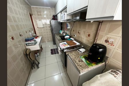 Apartamento à venda com 74m², 2 quartos e 2 vagas Apartamento à venda com 74m², 2 quartos e 2 vagasCozinha
