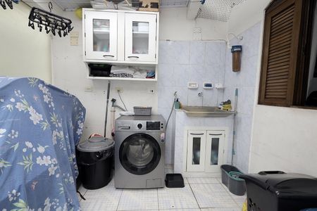 Casa à venda com 65m², 4 quartos e 1 vaga Casa à venda com 65m², 4 quartos e 1 vagaÁrea de Serviço