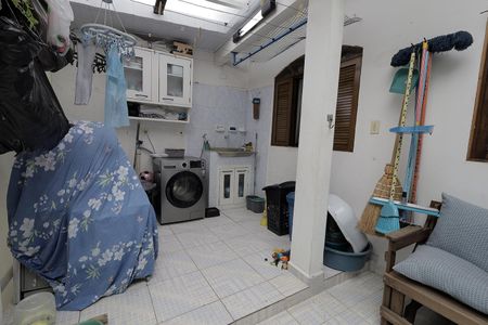 Casa à venda com 65m², 4 quartos e 1 vaga Casa à venda com 65m², 4 quartos e 1 vagaÁrea de Serviço