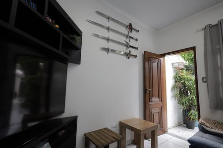 Casa à venda com 65m², 4 quartos e 1 vaga Casa à venda com 65m², 4 quartos e 1 vagaSala