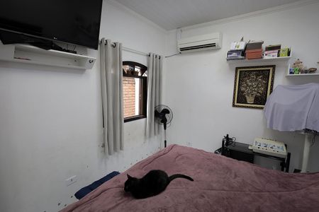Casa à venda com 65m², 4 quartos e 1 vaga Casa à venda com 65m², 4 quartos e 1 vagaQuarto 2