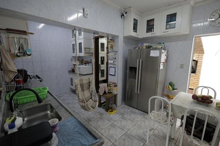 Casa à venda com 65m², 4 quartos e 1 vaga Casa à venda com 65m², 4 quartos e 1 vagaCozinha