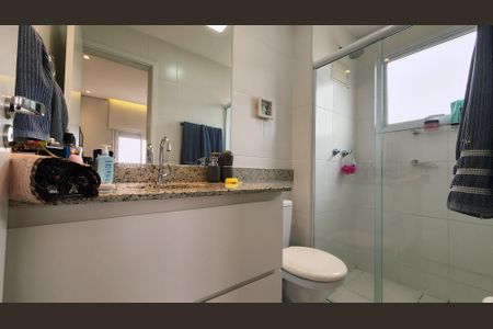 Apartamento à venda com 74m², 3 quartos e 2 vagasBanheiro da Suíte 2