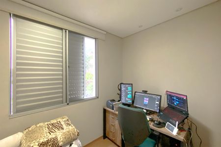 Apartamento à venda com 90m², 3 quartos e 2 vagas Apartamento à venda com 90m², 3 quartos e 2 vagasQuarto 1