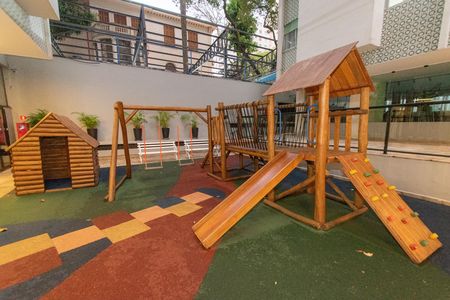 Apartamento para alugar com 78m², 2 quartos e 1 vaga Apartamento para alugar com 78m², 2 quartos e 1 vagaÁrea comum - Playground