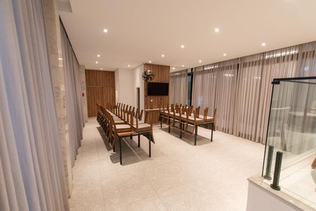Apartamento para alugar com 78m², 2 quartos e 1 vaga Apartamento para alugar com 78m², 2 quartos e 1 vagaÁrea comum - Salão de festas