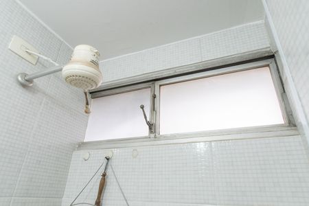 Apartamento para alugar com 78m², 2 quartos e 1 vaga Apartamento para alugar com 78m², 2 quartos e 1 vagaBanheiro de serviço