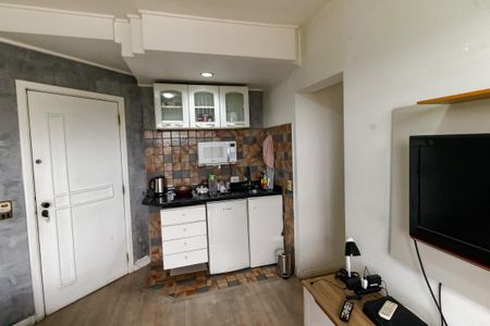 Cozinha  de apartamento para alugar com 1 quarto, 41m² em Paraíso do Morumbi, São Paulo
